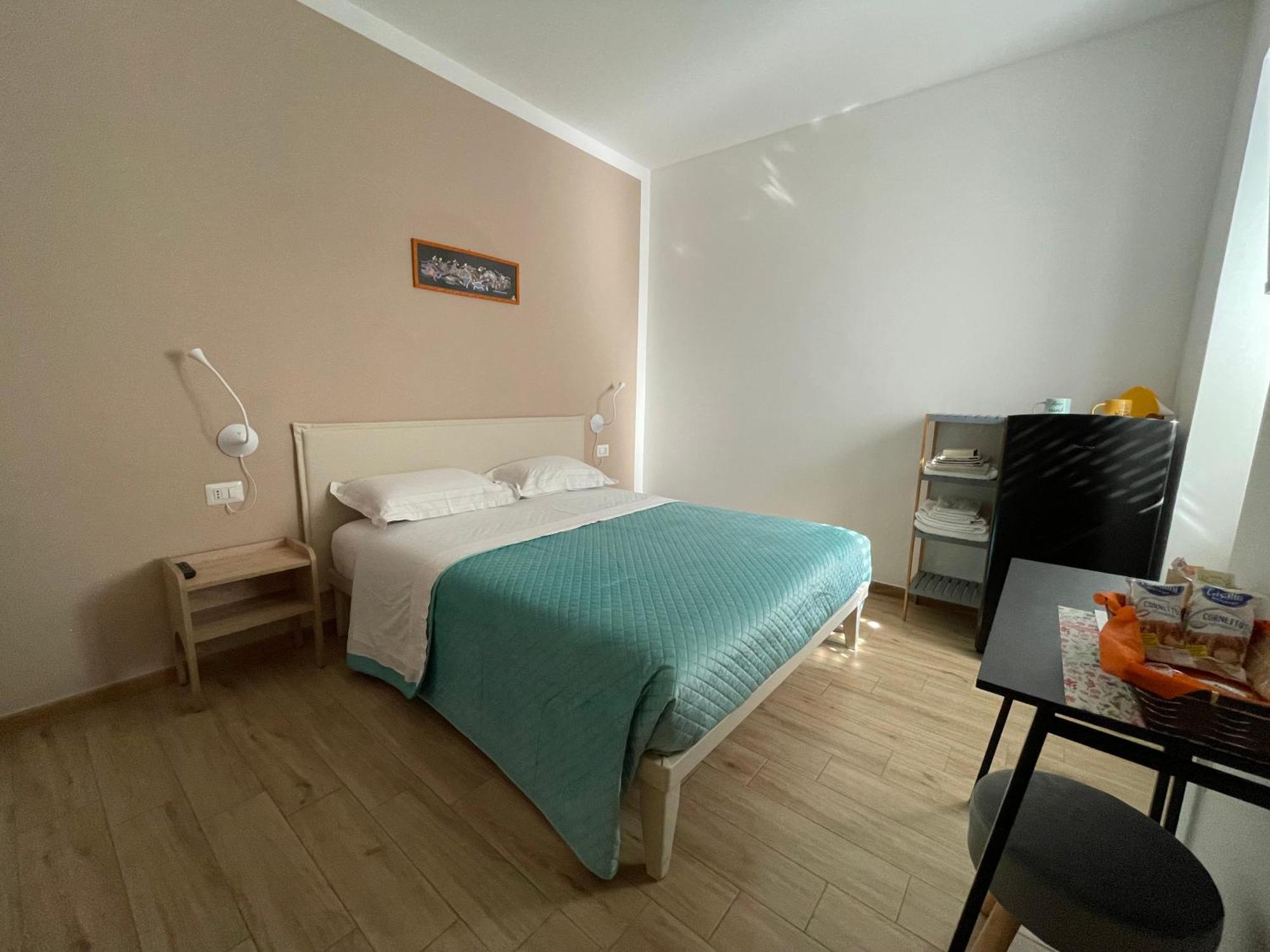 Caramel House & Villa Бари Екстериор снимка